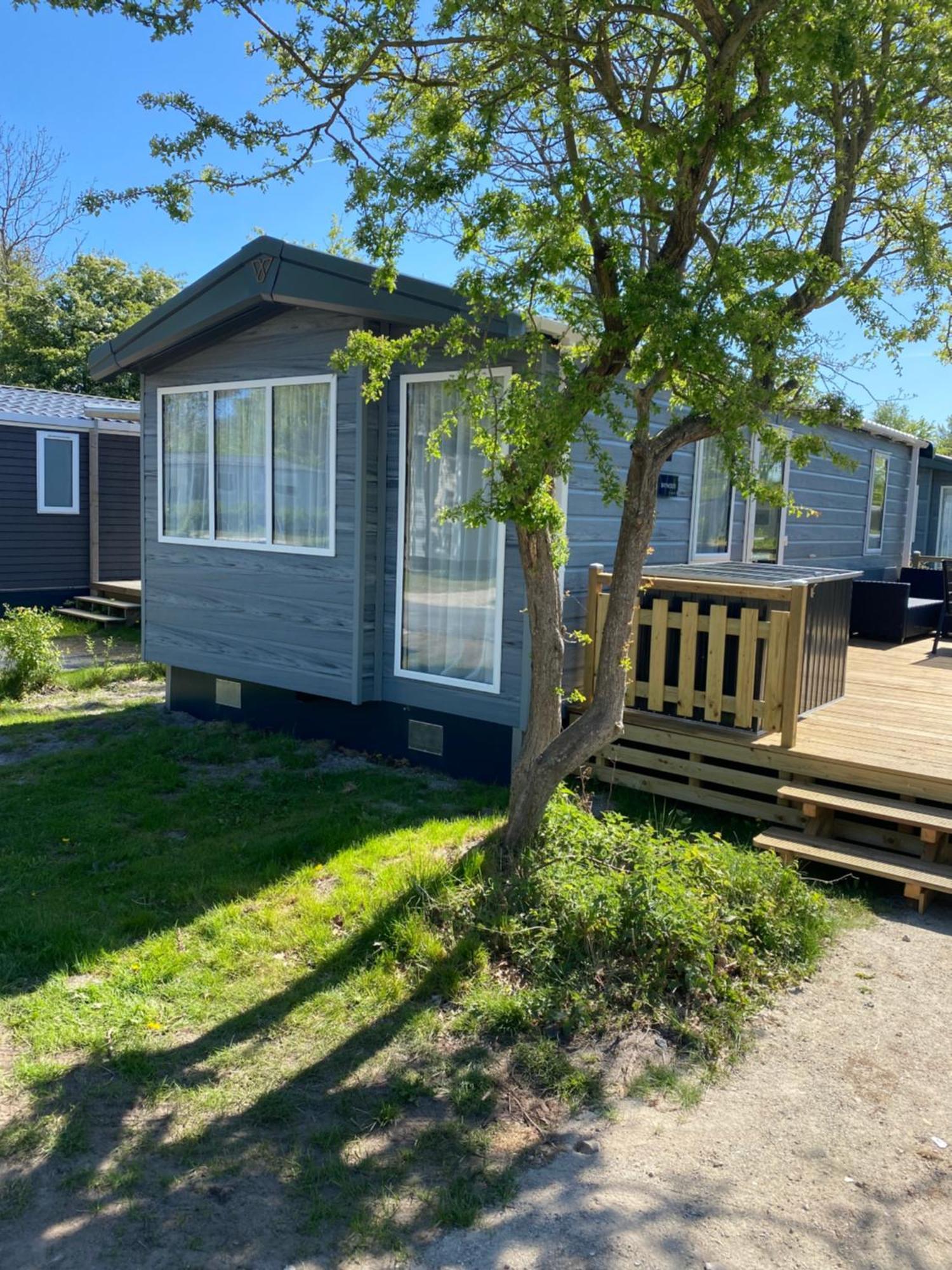 4 Persoons Chalet Hz 21 Lauwersoog Exteriör bild